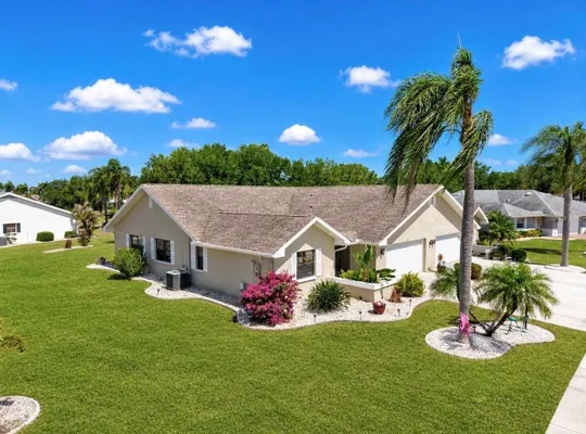 Property Slideshow image 2 of 31 | 319 linger ln, Sun City Center, FL, 33573