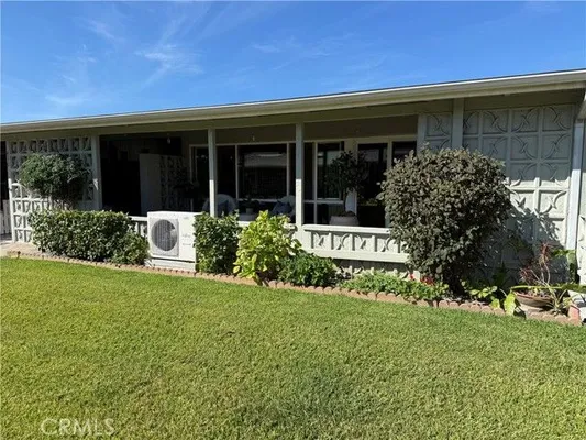 Property Slideshow image 3 of 23 | 1670 interlachen rd, Seal Beach, CA, 90740