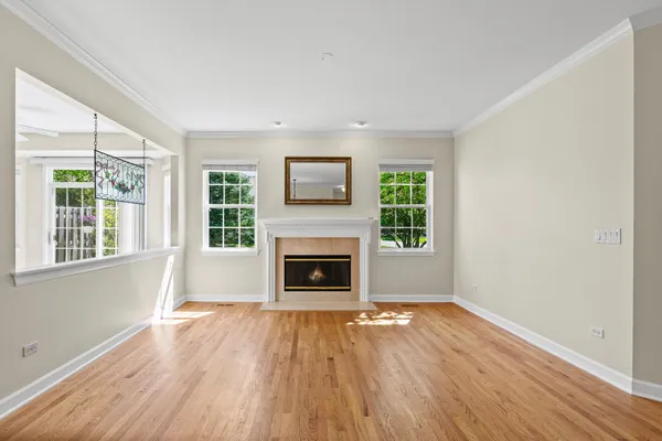 Property Slideshow image 2 of 34 | 104 enfield ln, Grayslake, IL, 60030
