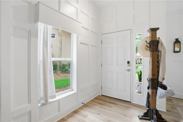 Property Slideshow image 3 of 34 | 5425 admiral way 1, Oxford, FL, 34484