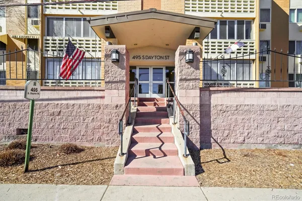 Property Slideshow image 2 of 27 | 495 s dayton st 1d, Denver, CO, 80247