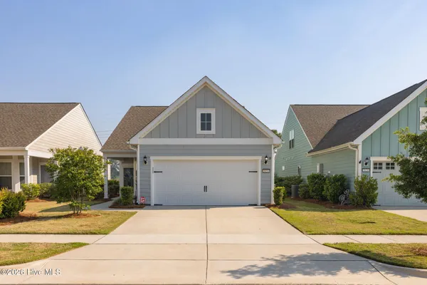 Property Slideshow image 2 of 50 | 3124 laughing gull ter, Wilmington, NC, 28412