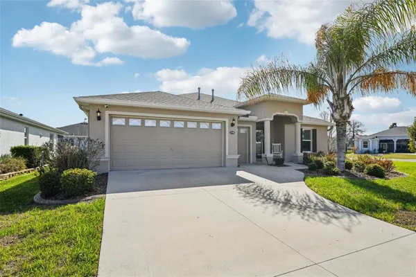 Property Slideshow image 2 of 28 | 27040 camerons run, Leesburg, FL, 34748