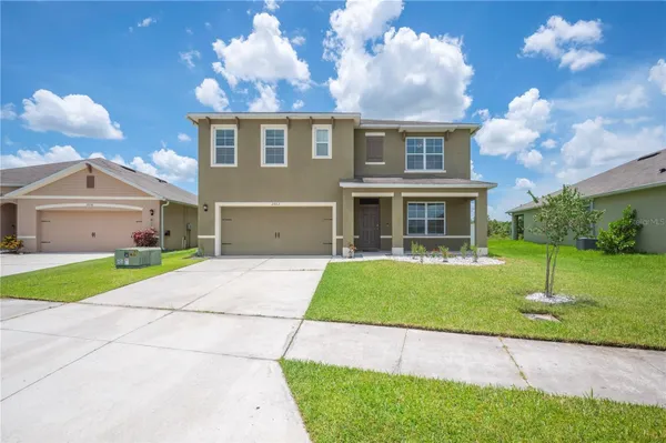 Property Slideshow image 2 of 49 | 2062 blue highlands dr, Lakeland, FL, 33811