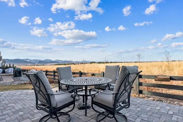 Property Slideshow image 3 of 36 | 9505 autumn moon ave, Littleton, CO, 80125