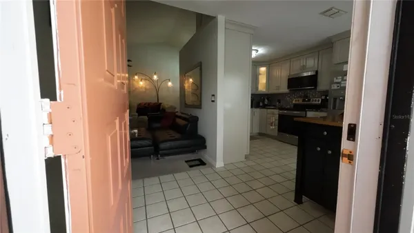 Property Slideshow image 3 of 20 | 2064 grove ln, Clearwater, FL, 33763