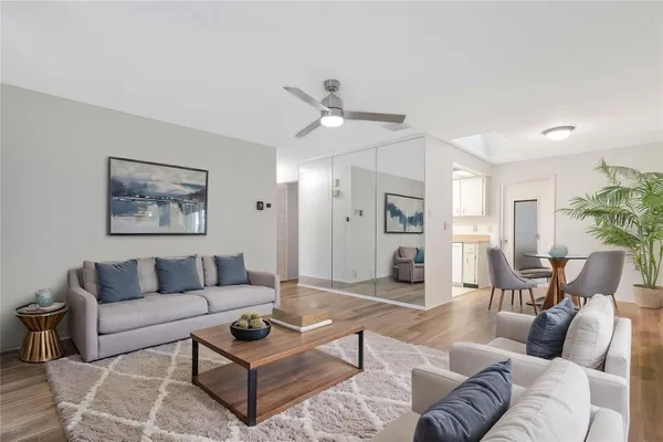 Property Slideshow image 2 of 39 | 2261 shelly dr d, Palm Harbor, FL, 34684