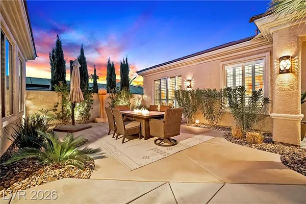 Property Slideshow image 2 of 85 | 2372 hardin ridge dr, Henderson, NV, 89052