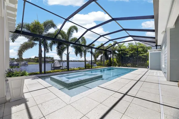 Property Slideshow image 2 of 100 | 825 manns harbor dr, Apollo Beach, FL, 33572