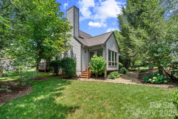 Property Slideshow image 2 of 36 | 62 pinnacle pt, Asheville, NC, 28805