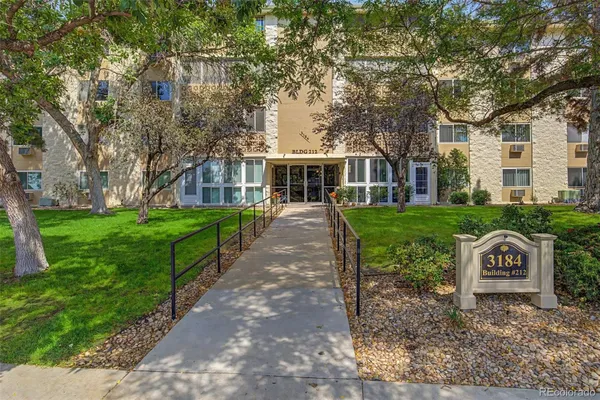 Property Slideshow image 2 of 46 | 3184 s heather gardens way 205, Aurora, CO, 80014