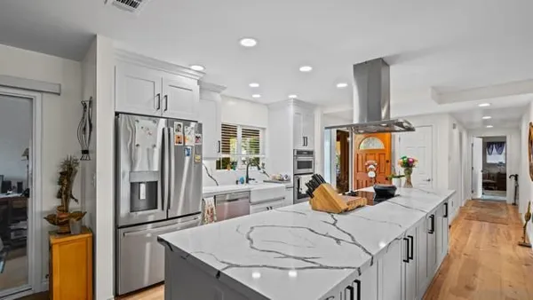 Property Slideshow image 2 of 31 | 1026 la reina, San Marcos, CA, 92078