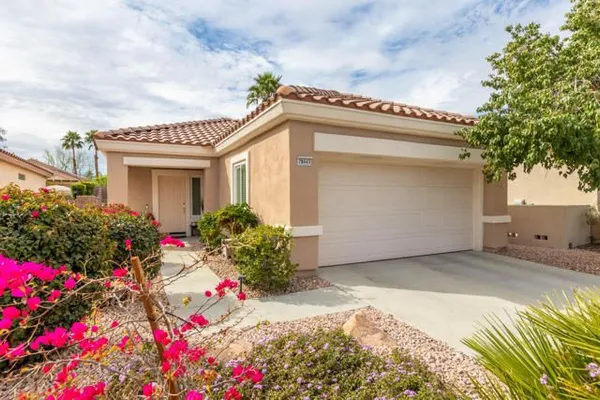 Property Slideshow image 2 of 26 | 78443 glastonbury way, Palm Desert, CA, 92211