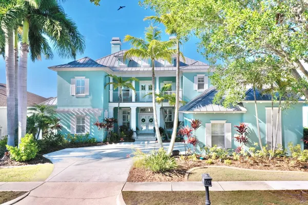 Property Slideshow image 2 of 48 | 615 islebay dr, Apollo Beach, FL, 33572