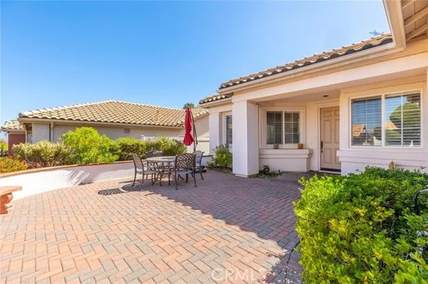Property Slideshow image 2 of 32 | 2204 birdie dr, Banning, CA, 92220