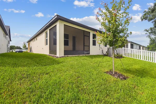 Property Slideshow image 3 of 13 | 3731 nandina cir, Sun City Center, FL, 33573