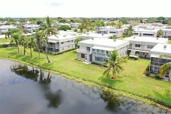 Property Slideshow image 2 of 30 | 161 brittany d # 161, Delray Beach, FL, 33446