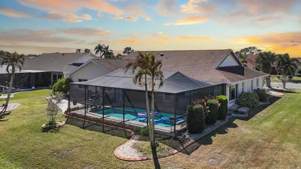 Property Slideshow image 2 of 74 | 1917 e view dr, Sun City Center, FL, 33573