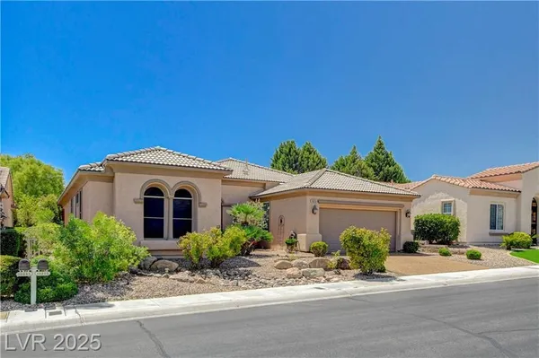 Property Slideshow image 3 of 83 | 10255 riva de angelo ave, Las Vegas, NV, 89135