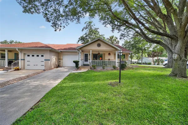 Property Slideshow image 3 of 32 | 8711 sw 96th ln d, Ocala, FL, 34481
