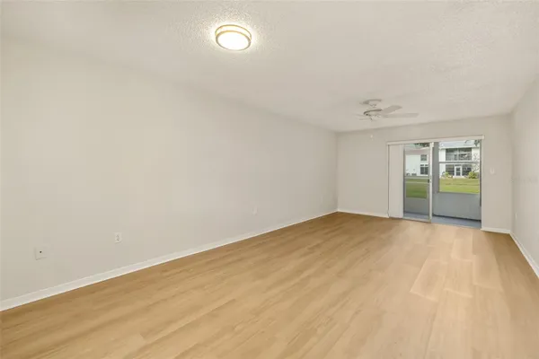 Property Slideshow image 3 of 41 | 203 47th avenue dr 167, Bradenton, FL, 34207