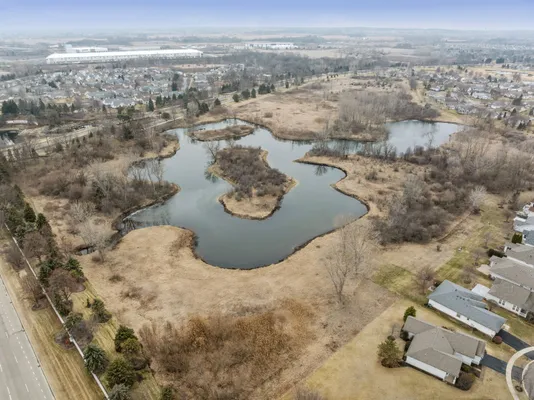 Property Slideshow image 3 of 26 | 12773 horseshoe trl, Huntley, IL, 60142