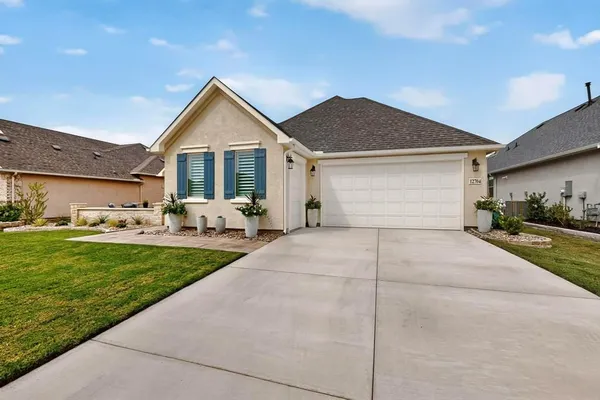 Property Slideshow image 3 of 40 | 12704 golden rock dr, Denton, TX, 76207
