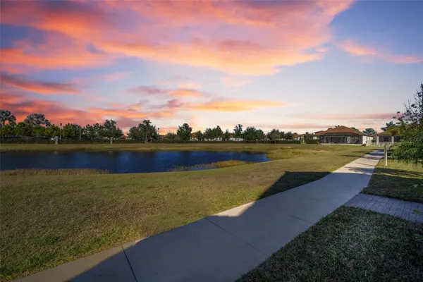 Property Slideshow image 3 of 98 | 5314 stoic vale dr, Wimauma, FL, 33598