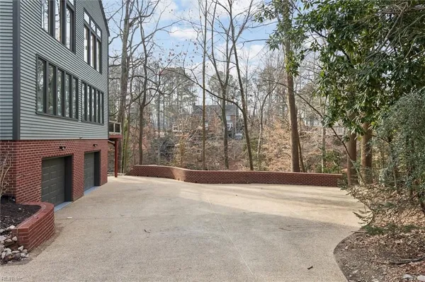 Property Slideshow image 3 of 50 | 16 mile crse, Williamsburg, VA, 23185