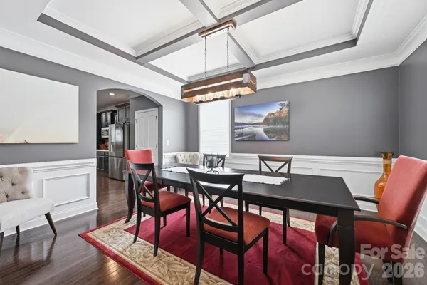 Property Slideshow image 3 of 46 | 5041 el molino dr, Charlotte, NC, 28214