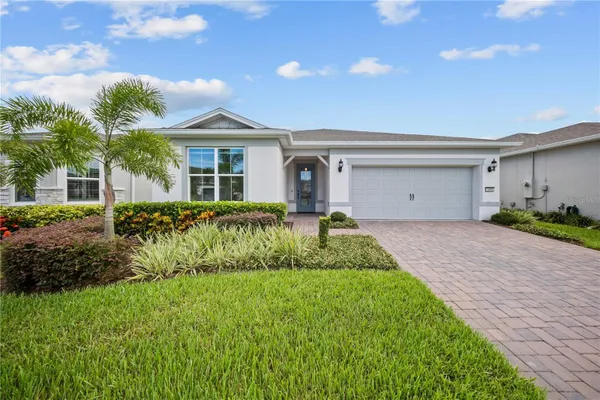 Property Slideshow image 2 of 28 | 2698 river creek ln, Saint Cloud, FL, 34771