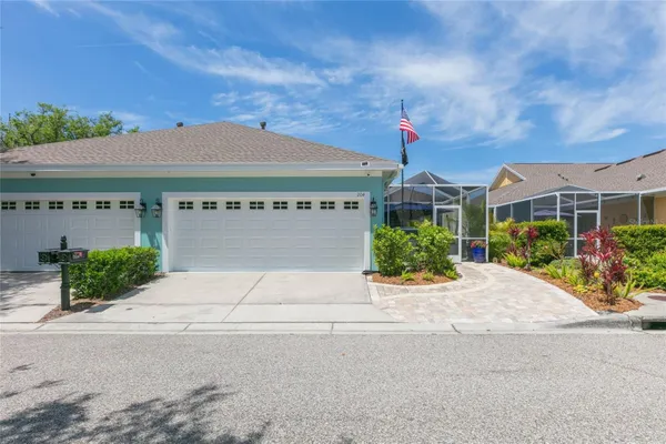 Property Slideshow image 2 of 59 | 204 latitude pl, Apollo Beach, FL, 33572