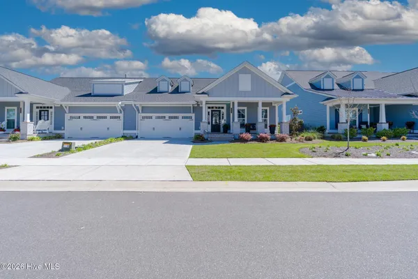 Property Slideshow image 3 of 68 | 8217 centerwood dr, Leland, NC, 28451