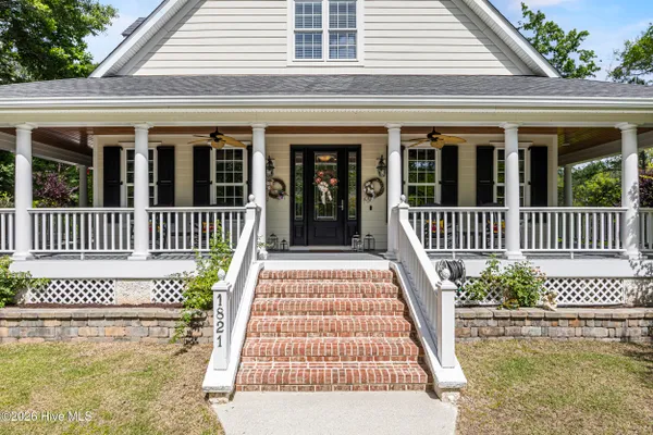 Property Slideshow image 2 of 75 | 1821 baywater ct, Bolivia, NC, 28422