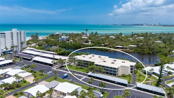 Property Slideshow image 2 of 71 | 101 whispering sands dr 301, Sarasota, FL, 34242