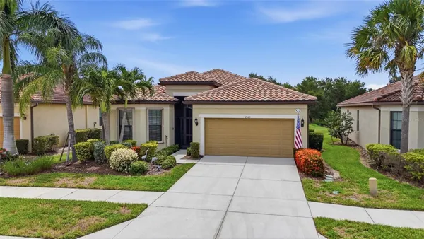 Property Slideshow image 3 of 96 | 2543 arugula dr, North Port, FL, 34289