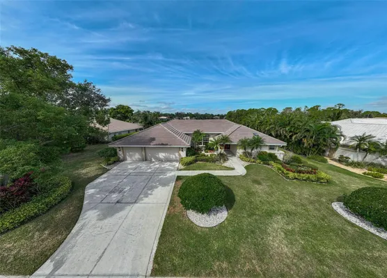 Property Slideshow image 2 of 62 | 7570 links ct, Sarasota, FL, 34243