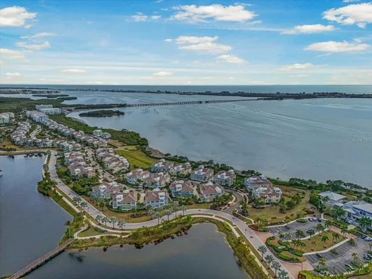 Property Slideshow image 3 of 20 | 324 harbour sound ct, Bradenton, FL, 34209