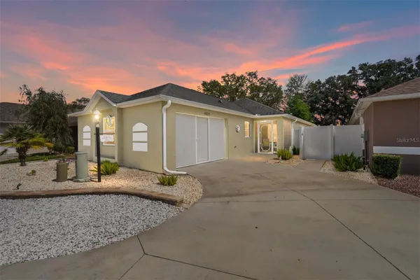 Property Slideshow image 2 of 40 | 16673 se 92nd stokes ct, The Villages, FL, 32162