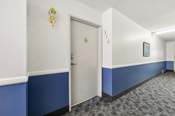 Property Slideshow image 2 of 27 | 13618 e bethany pl 310, Aurora, CO, 80014