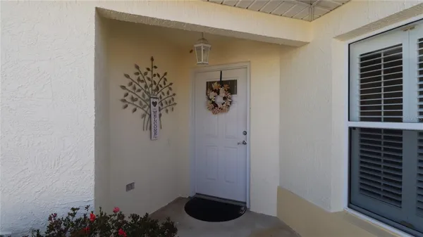 Property Slideshow image 3 of 27 | 792 chappells dr, The Villages, FL, 32162