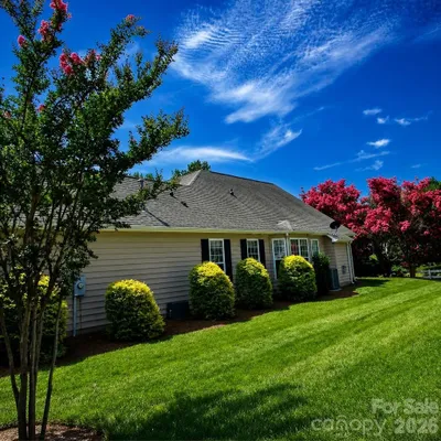 Property Slideshow image 3 of 25 | 1712 quartz rdg, Fort Mill, SC, 29708