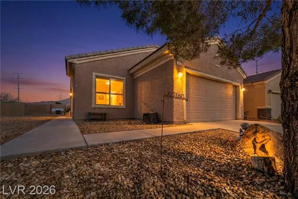 Property Slideshow image 2 of 26 | 3616 herring gull ln, North Las Vegas, NV, 89084