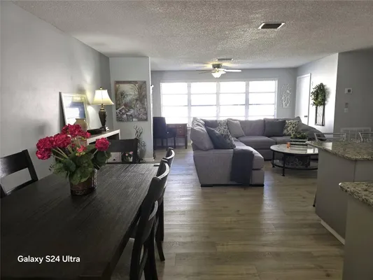 Property Slideshow image 3 of 44 | 5603 80th st 306, St Petersburg, FL, 33709