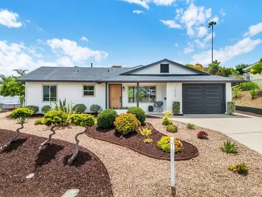 Property Slideshow image 2 of 38 | 12127 santiago rd, San Diego, CA, 92128