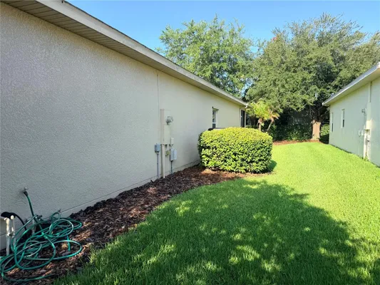Property Slideshow image 2 of 23 | 941 shorehaven dr, Kissimmee, FL, 34759