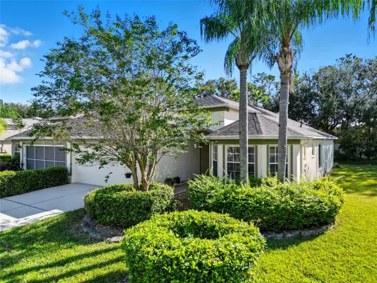 Property Slideshow image 3 of 43 | 9427 rolling cir, San Antonio, FL, 33576