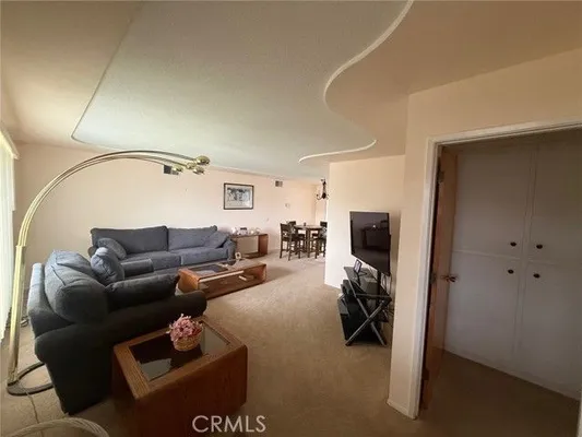 Property Slideshow image 2 of 19 | 1461 amberwood dr, Hemet, CA, 92543