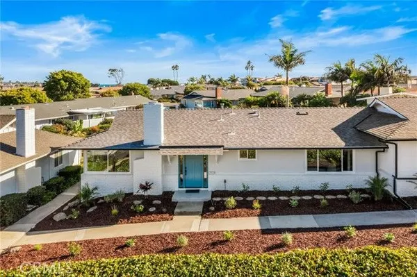 Property Slideshow image 2 of 33 | 2903 camino capistrano 10, San Clemente, CA, 92672