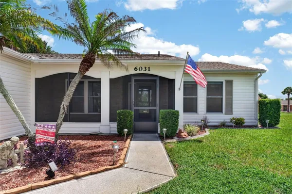 Property Slideshow image 2 of 59 | 6031 sanderling dr, Lakeland, FL, 33809